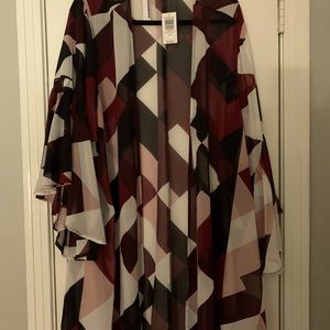 Ladies NWT multi color kimono